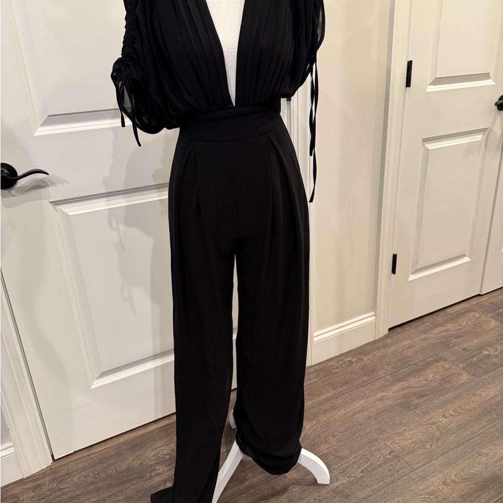 Fashion Nova Elegant Black Jumpsuit.  Open back - Picture 4 of 13